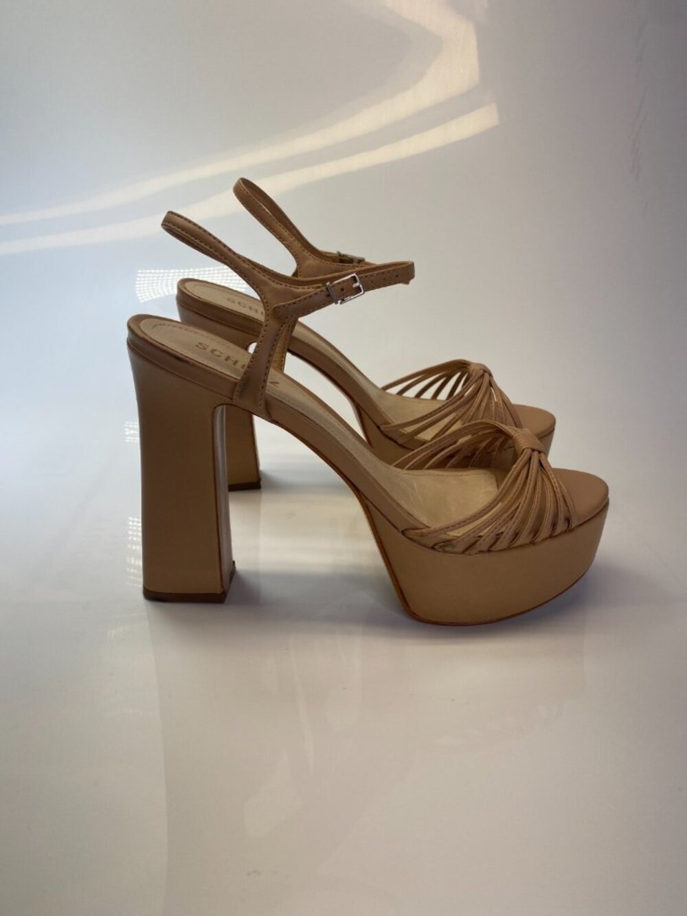 Schutz Women's Beige Tan Platform Strap Yanna Sandal Sz 10.5